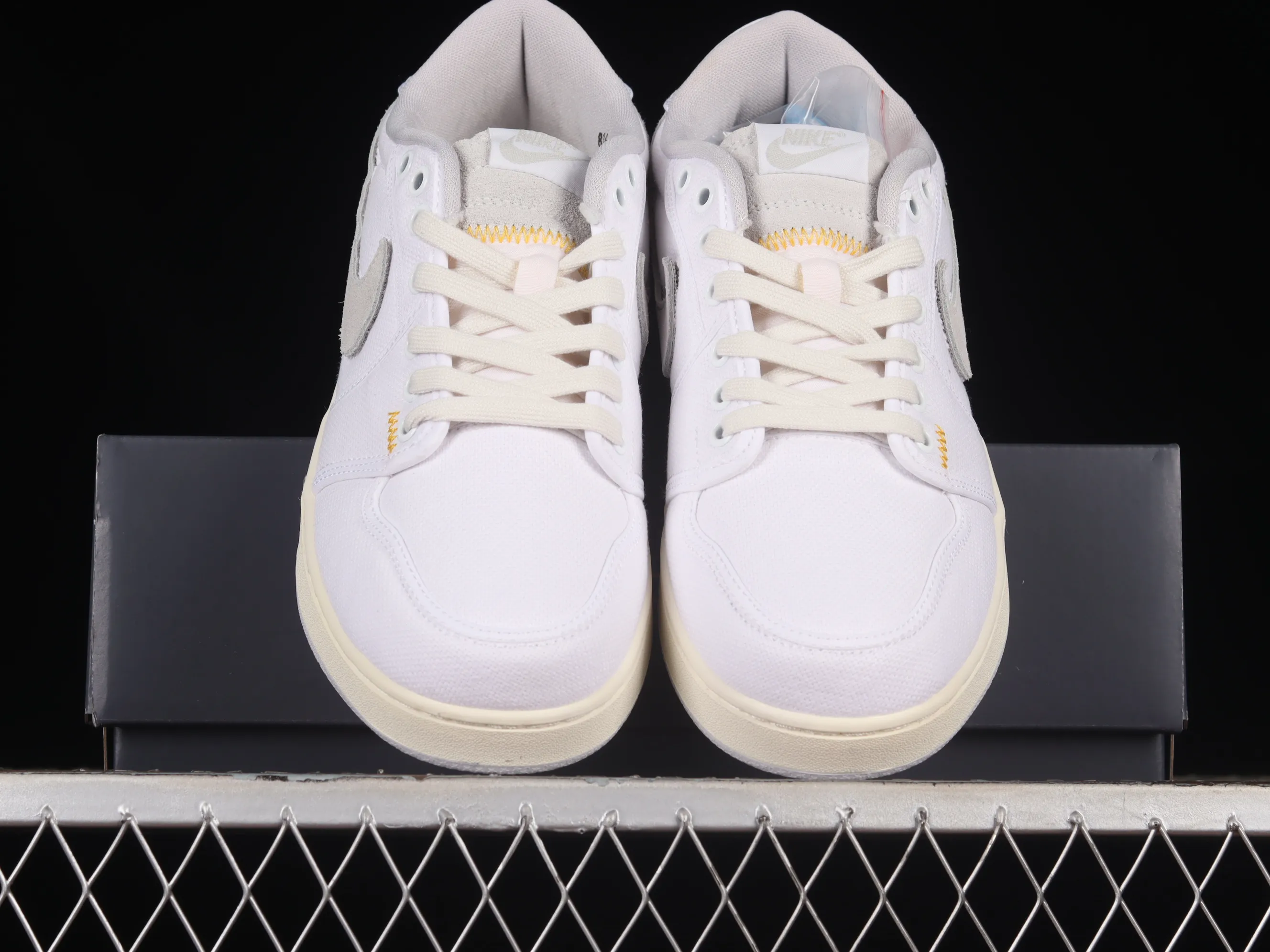 All categories Air Jordan Jordan series basketball shoes Air Jordan 1 Low Uion LA x Air Jordan Ko Low AJ1 Joe 1 joint white canvas low-top retro basketball shoes DO8912-101
